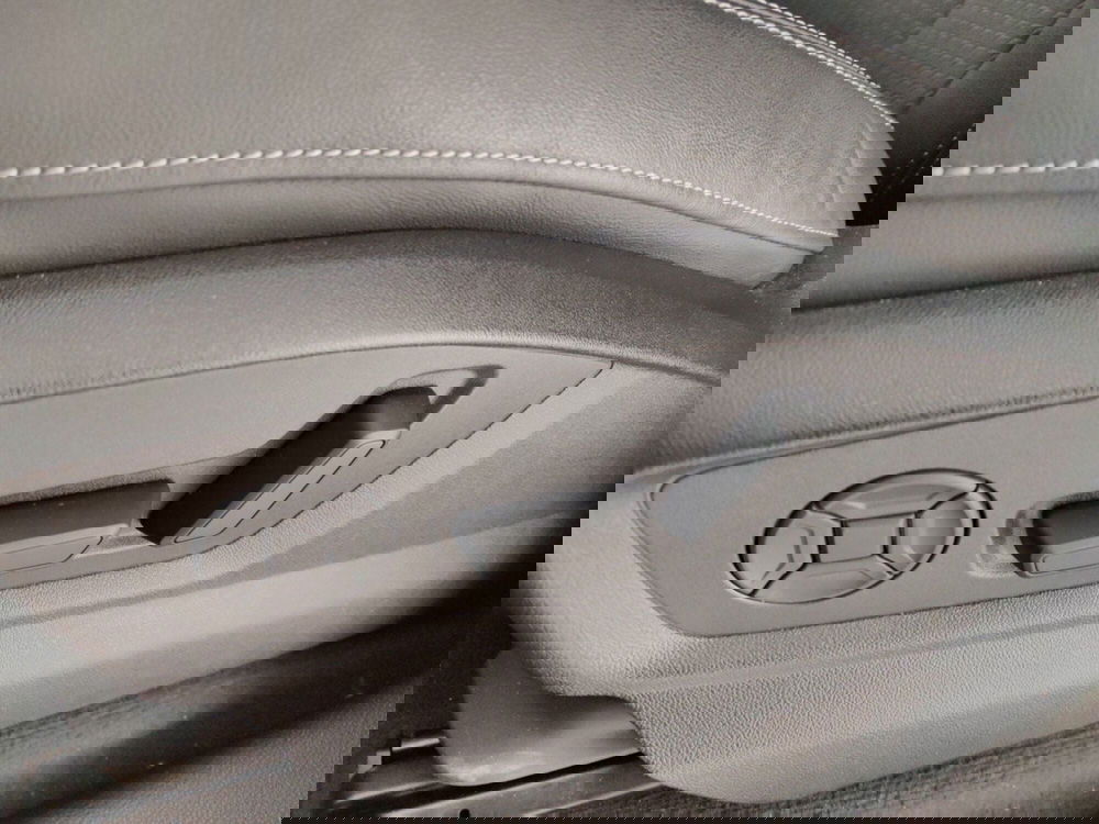 Audi Q8 Sportback usata a Massa-Carrara (9)