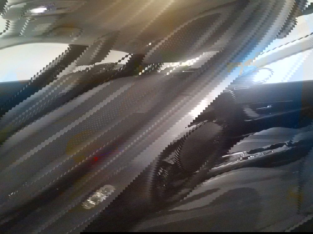 Peugeot 2008 usata a Brindisi (11)