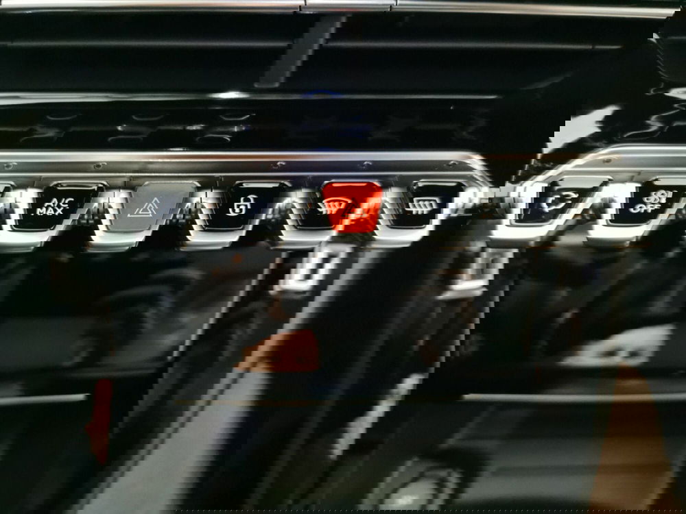 Peugeot 2008 usata a Brindisi (15)