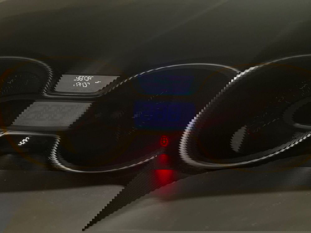 Renault Trafic Furgone usata a Salerno (12)