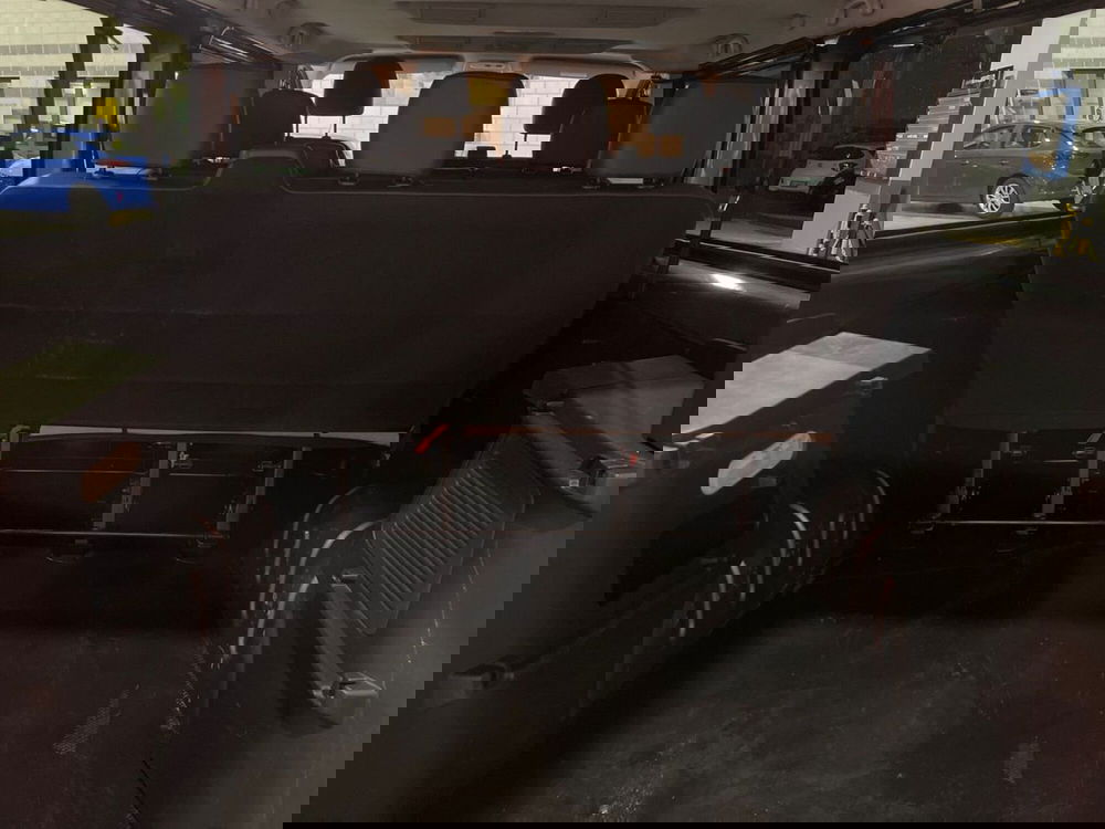 Renault Trafic Furgone usata a Salerno (7)