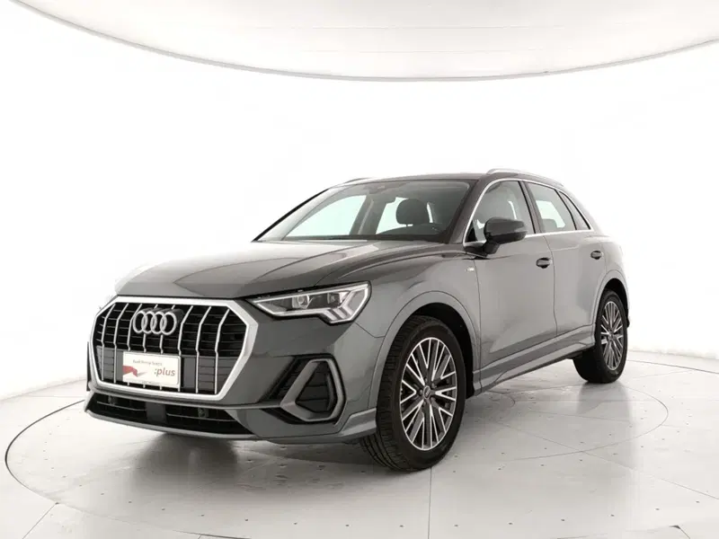 Audi Q3 nuova a Napoli