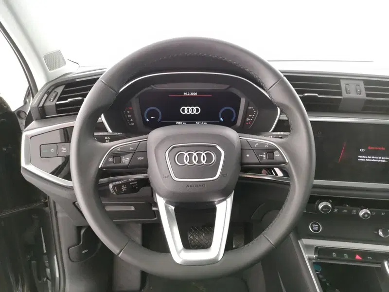 Audi Q3 nuova a Napoli (10)