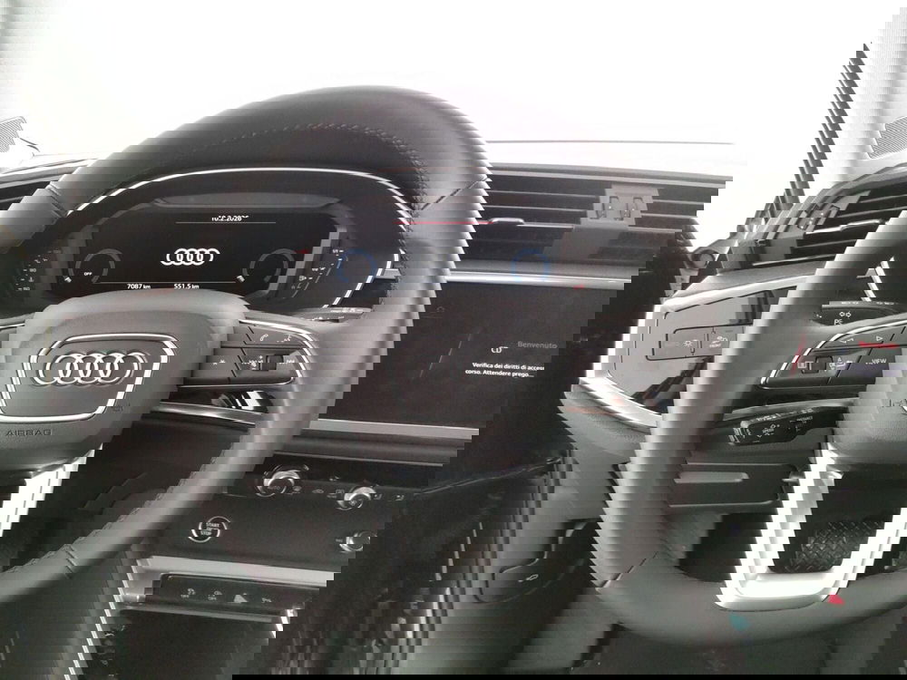 Audi Q3 nuova a Napoli (10)