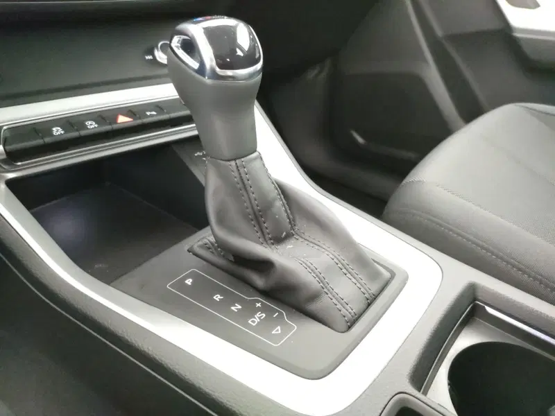 Audi Q3 nuova a Napoli (16)