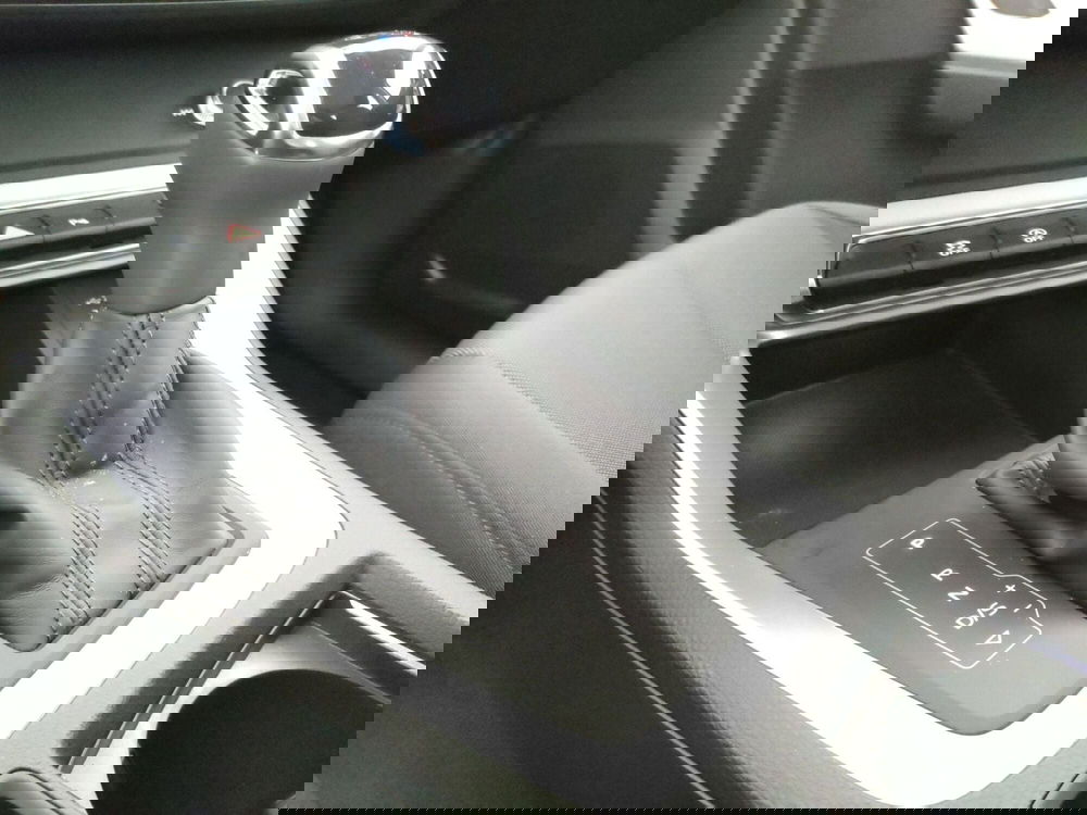 Audi Q3 nuova a Napoli (16)