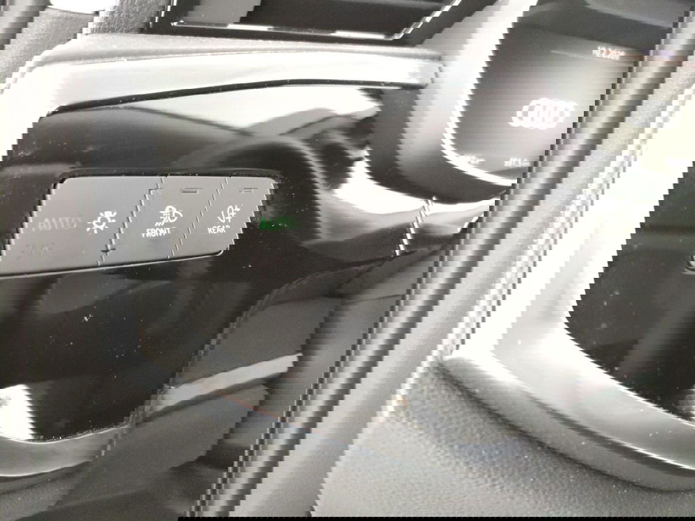 Audi Q3 nuova a Napoli (17)