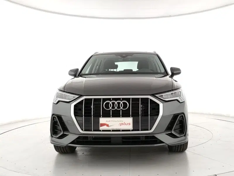 Audi Q3 nuova a Napoli (2)