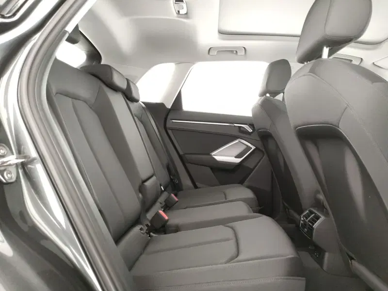 Audi Q3 nuova a Napoli (7)