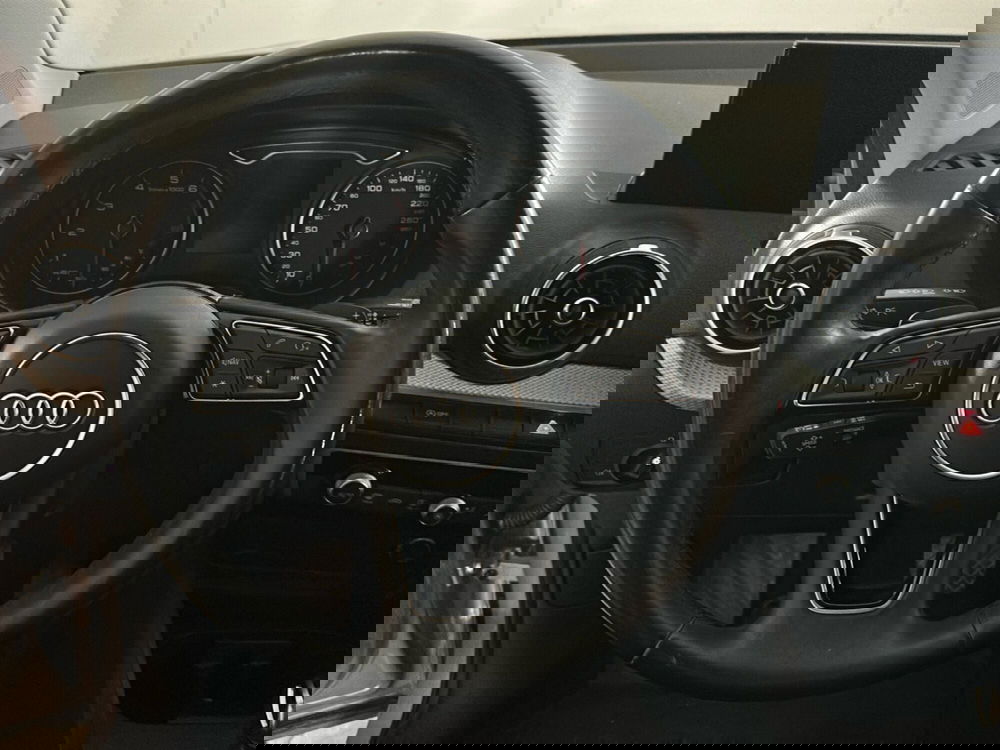 Audi Q2 usata a Napoli (11)