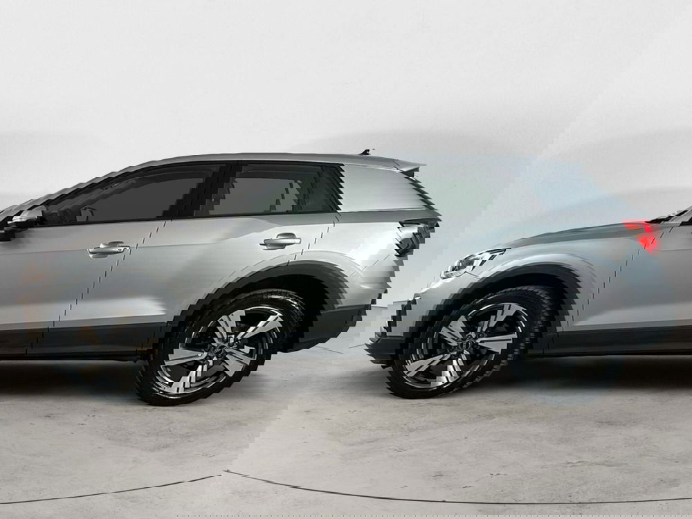 Audi Q2 usata a Napoli (3)