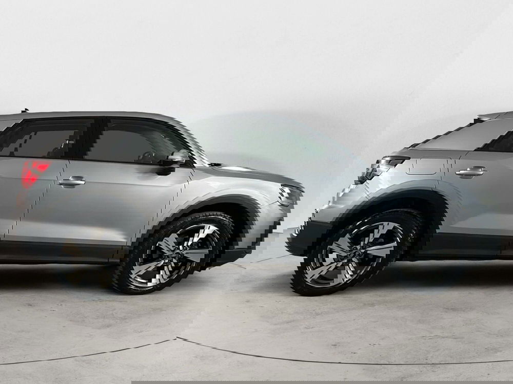 Audi Q2 usata a Napoli (5)