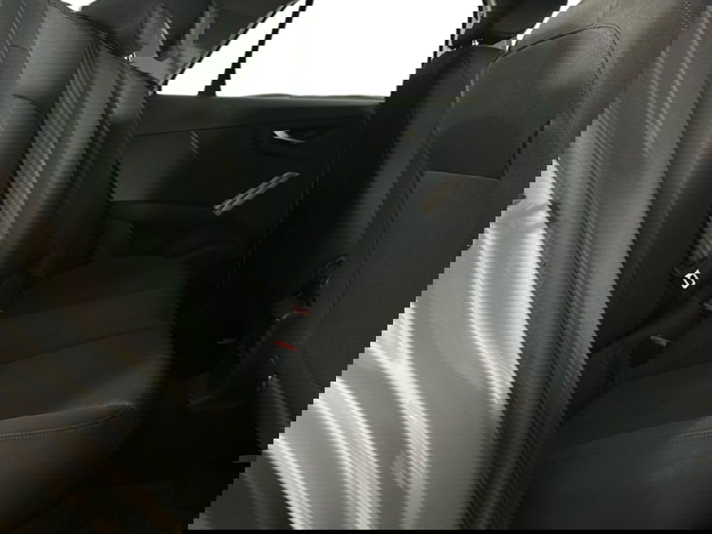 Audi Q2 usata a Napoli (8)