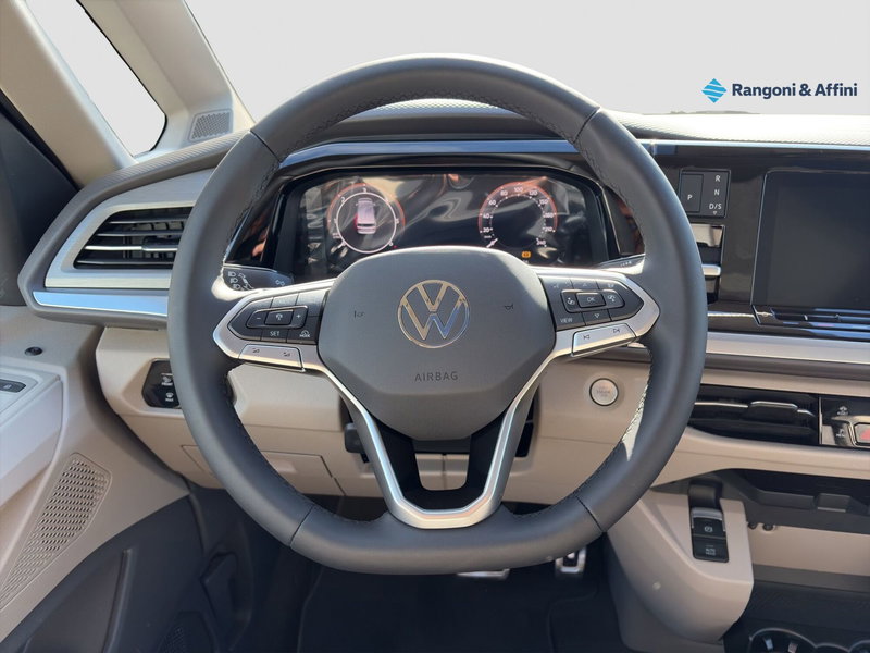 Volkswagen Multivan nuova a Brescia (10)