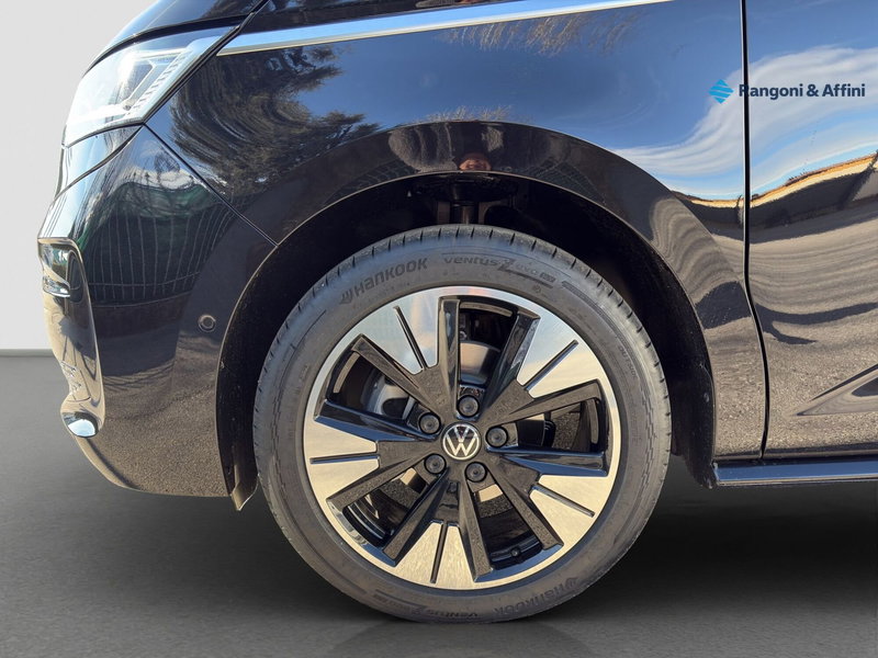 Volkswagen Multivan nuova a Brescia (18)