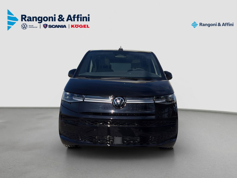 Volkswagen Multivan nuova a Brescia (8)