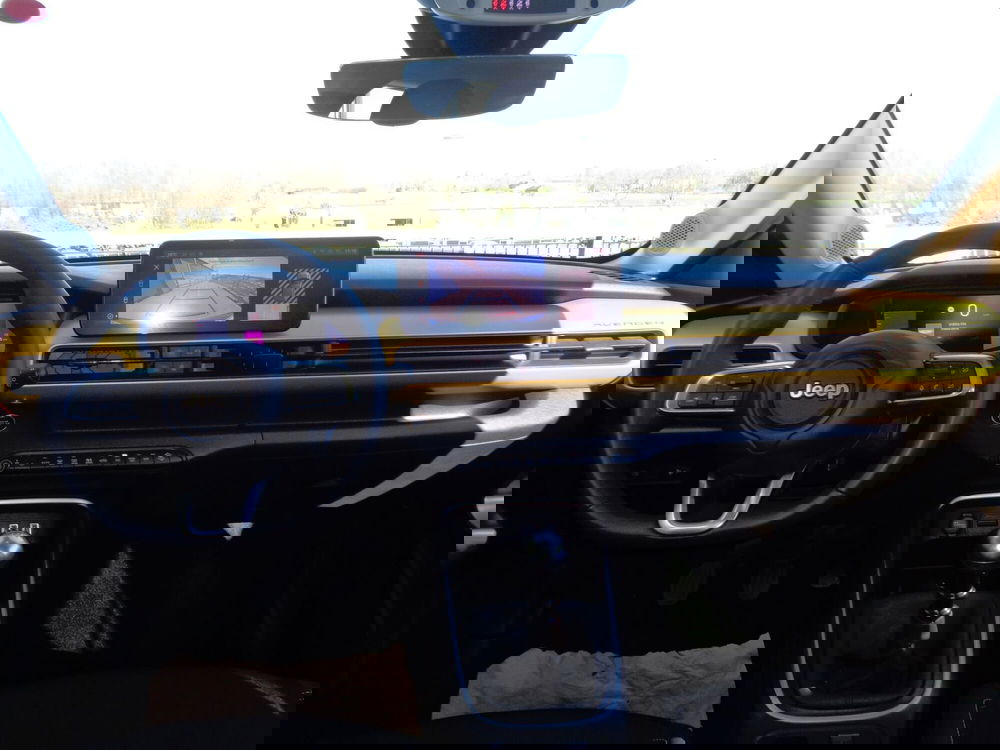 Jeep Avenger usata a Treviso (11)