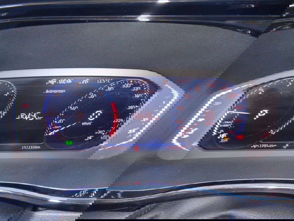 Volkswagen Multivan usata a Treviso (17)