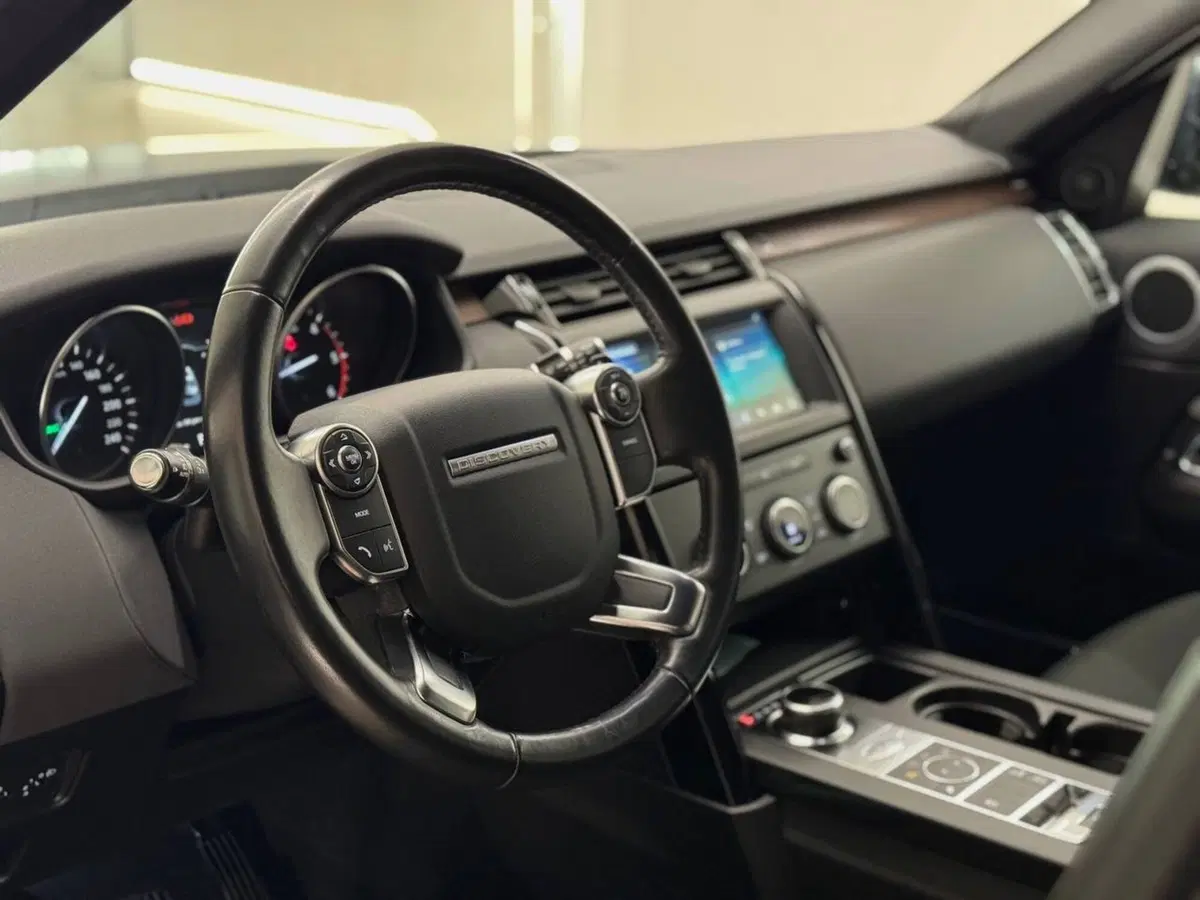 Land Rover Discovery Sport usata a Savona (10)