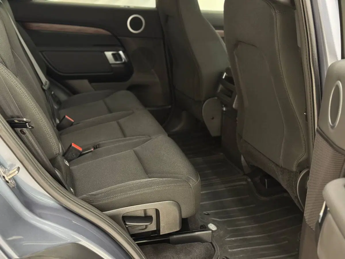 Land Rover Discovery Sport usata a Savona (13)
