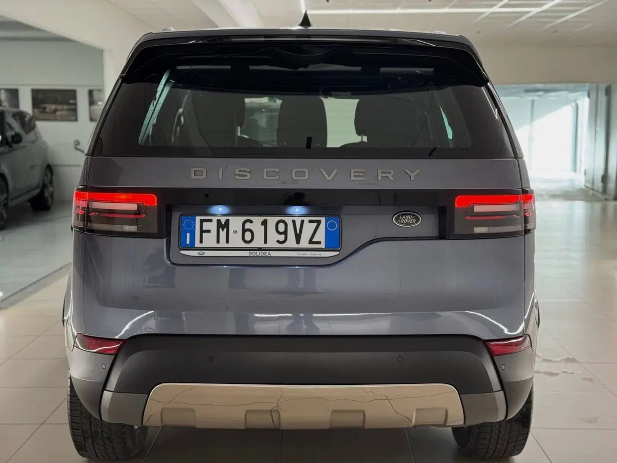 Land Rover Discovery Sport usata a Savona (6)