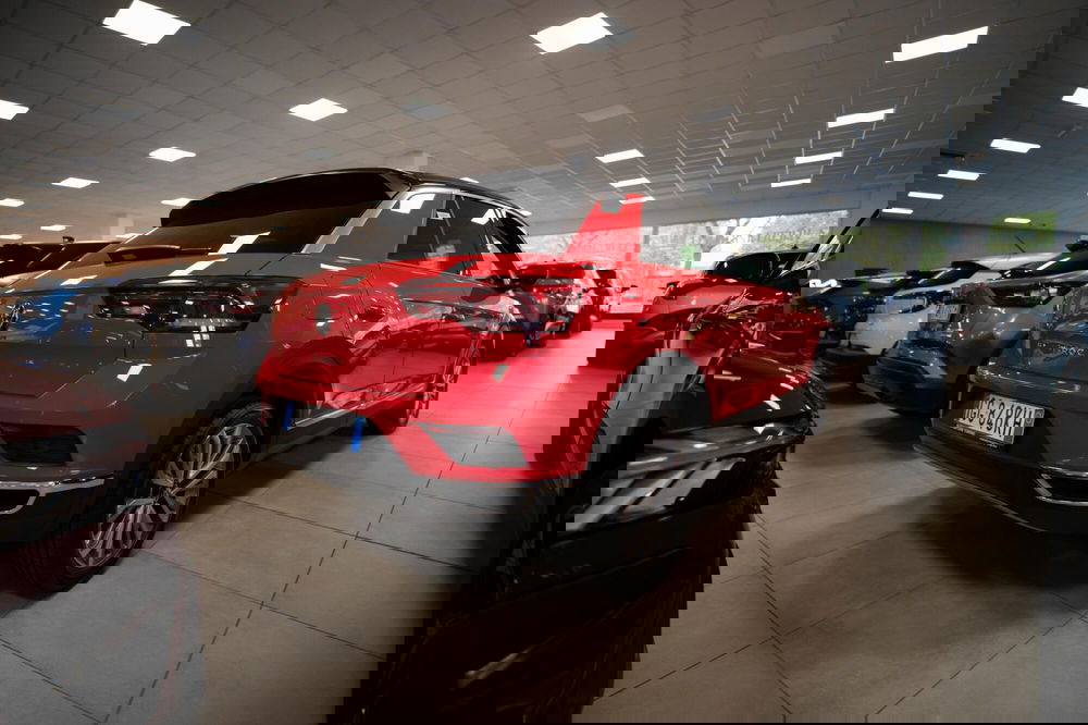 Volkswagen T-Roc usata a Torino (13)