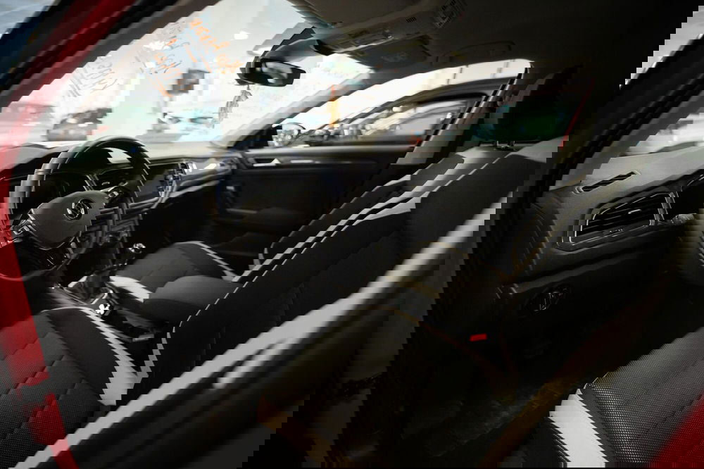 Volkswagen T-Roc usata a Torino (5)