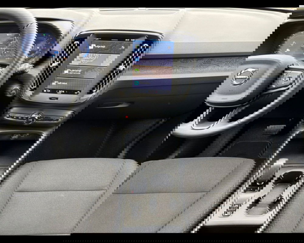 Volvo XC40 usata a Bologna (11)