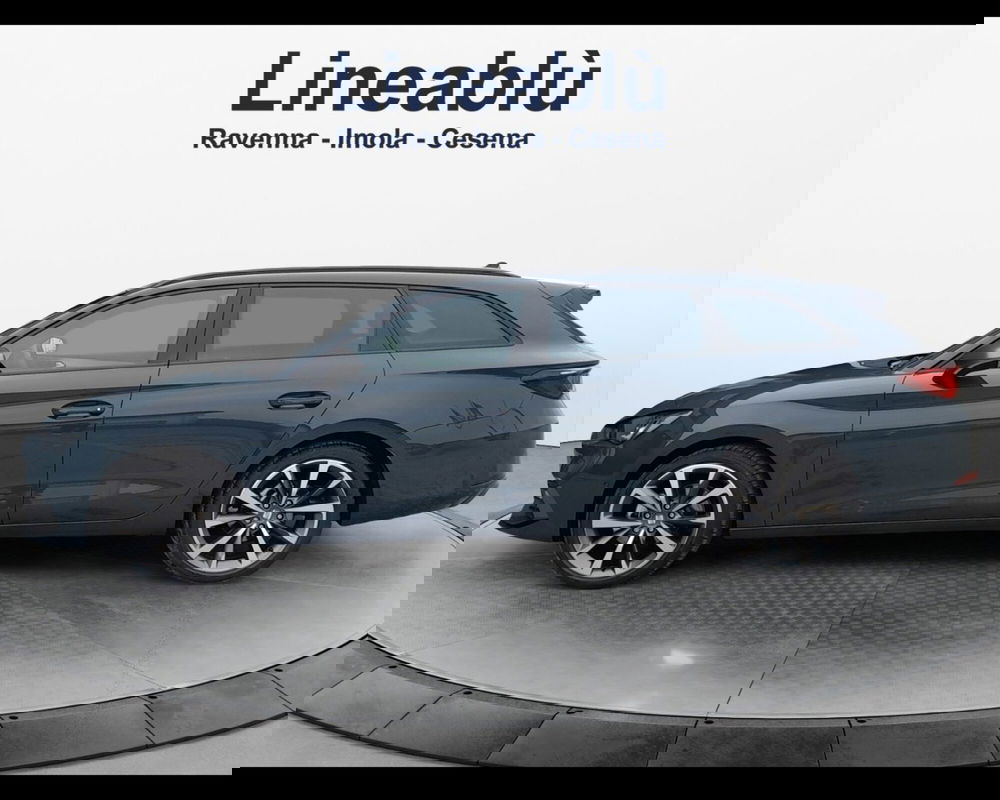 SEAT Leon ST nuova a Ravenna (2)