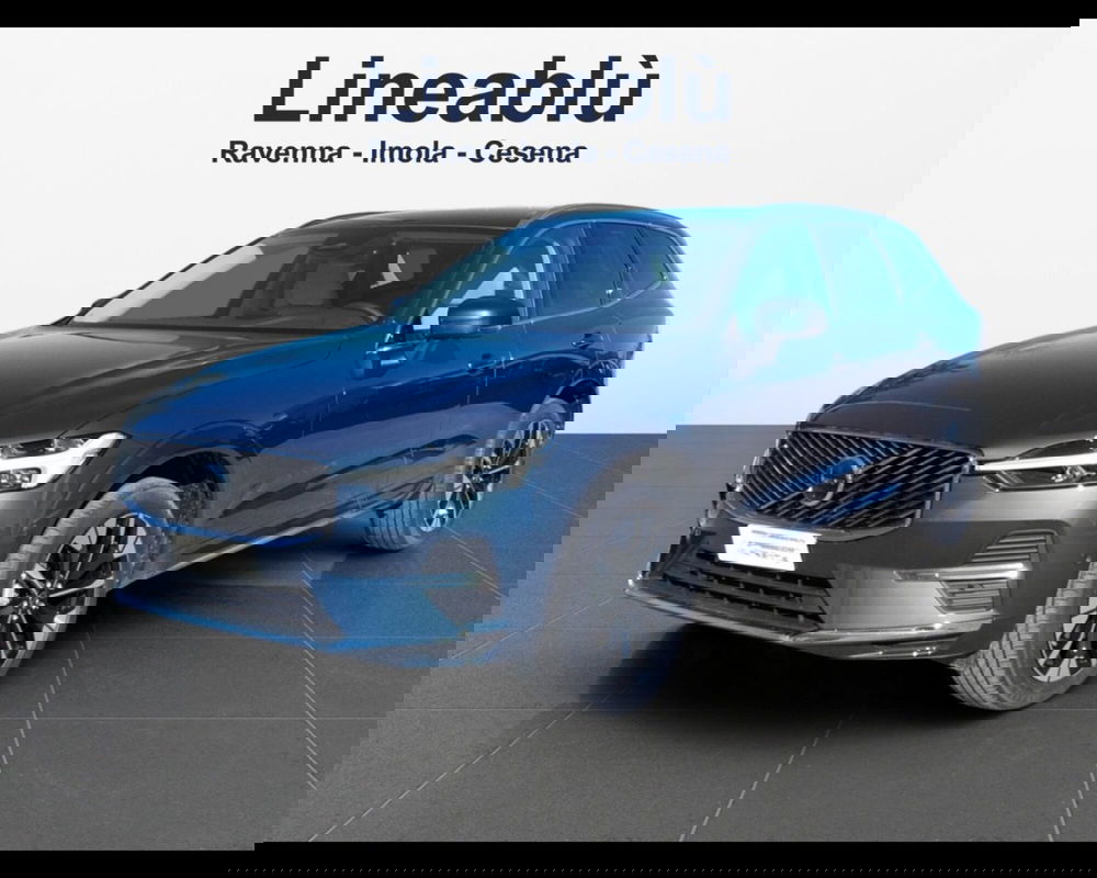 Volvo XC60 nuova a Bologna