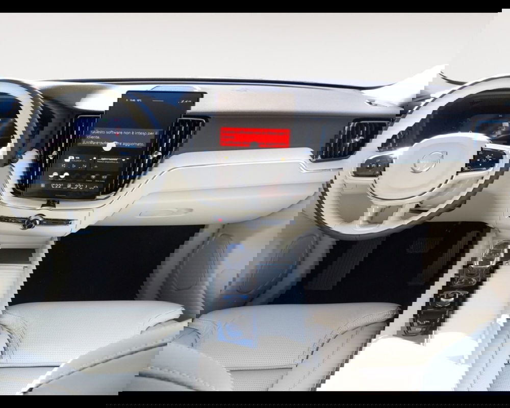 Volvo XC60 nuova a Bologna (11)