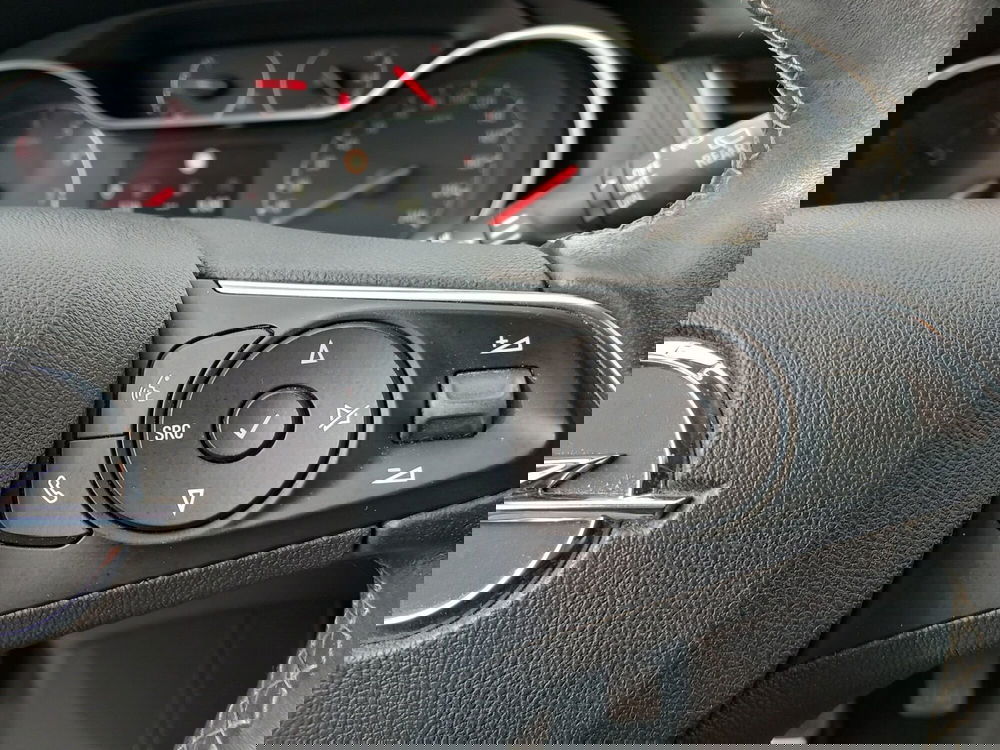 Opel Grandland X usata a Lucca (19)