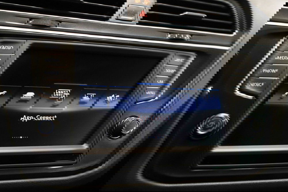 Volkswagen Tiguan usata a Varese (13)