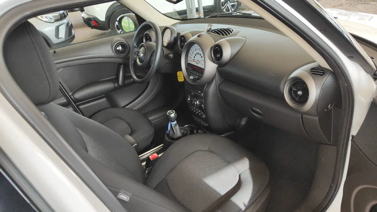 MINI Mini Countryman usata a Firenze (11)