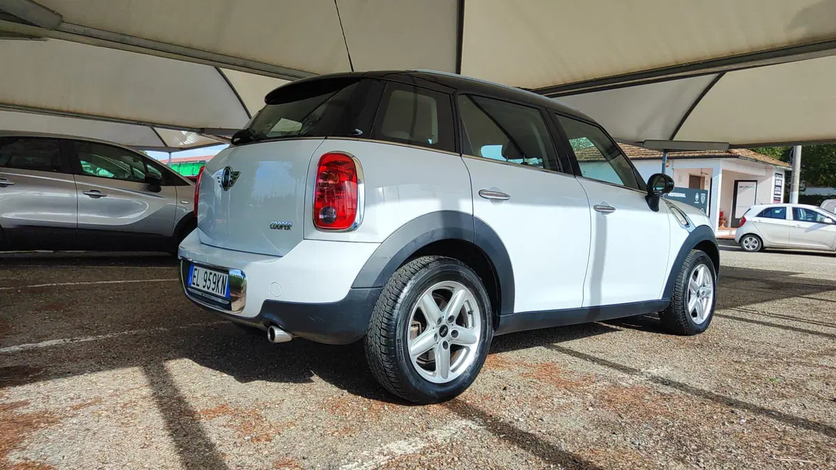MINI Mini Countryman usata a Firenze (9)