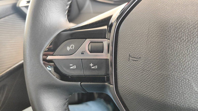 Peugeot 208 usata a Firenze (16)