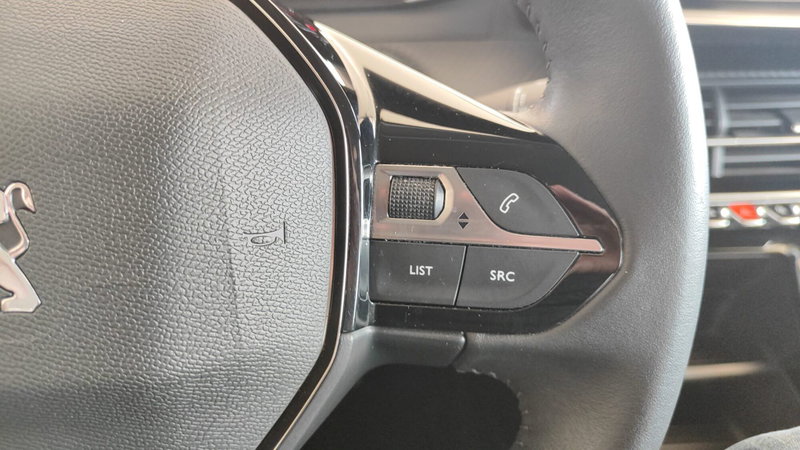 Peugeot 208 usata a Firenze (17)