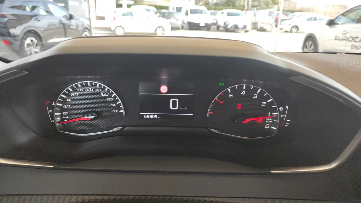 Peugeot 208 usata a Firenze (2)