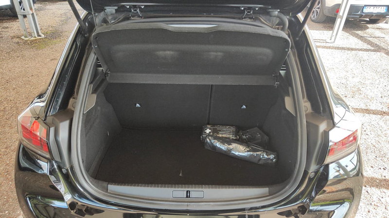 Peugeot 208 usata a Firenze (8)