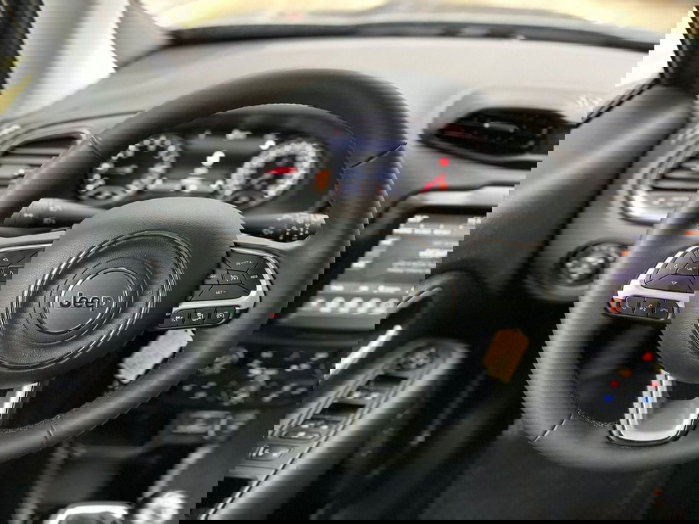 Jeep Renegade usata a Ancona (10)