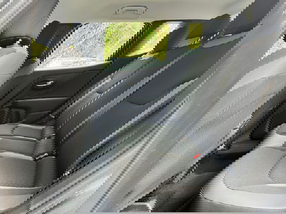 Jeep Renegade usata a Ancona (15)