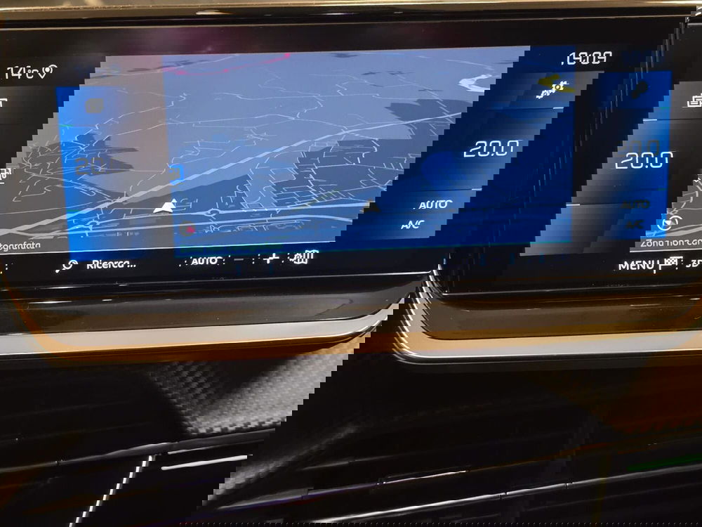 Peugeot 2008 usata a Rimini (12)