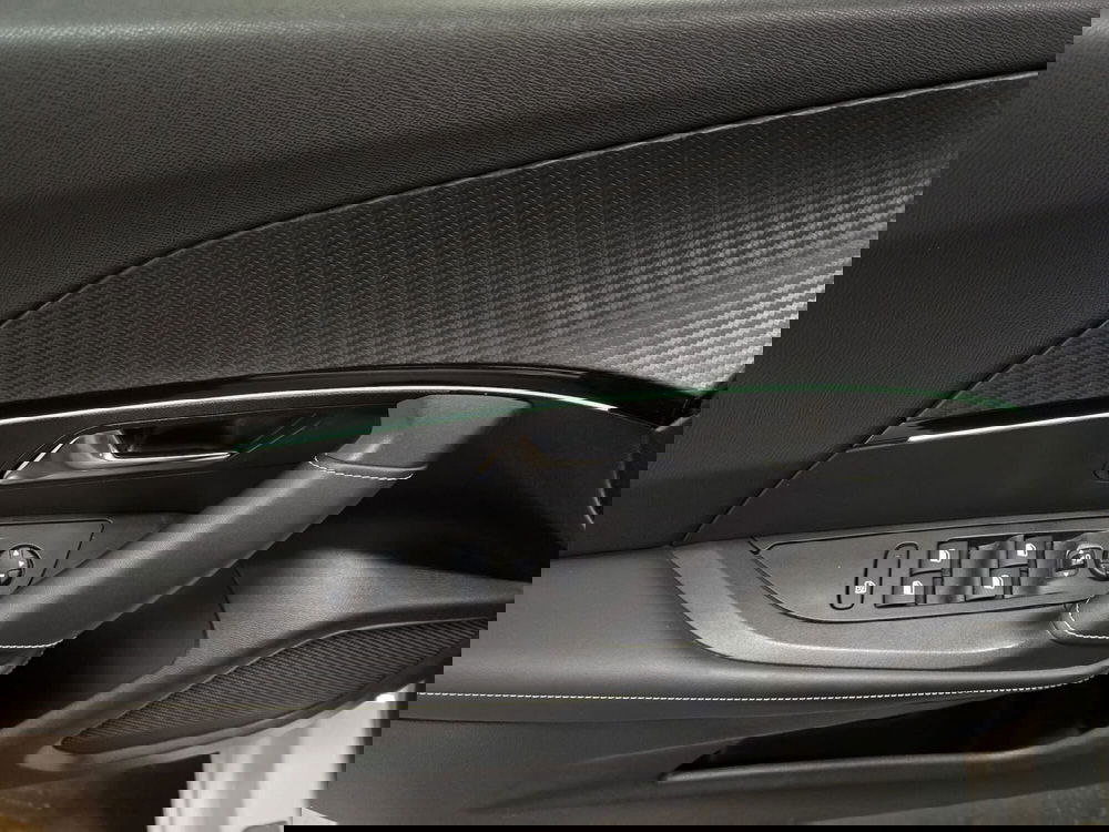 Peugeot 2008 usata a Rimini (15)