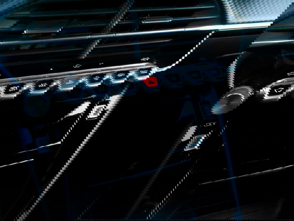 Peugeot 2008 usata a Venezia (11)