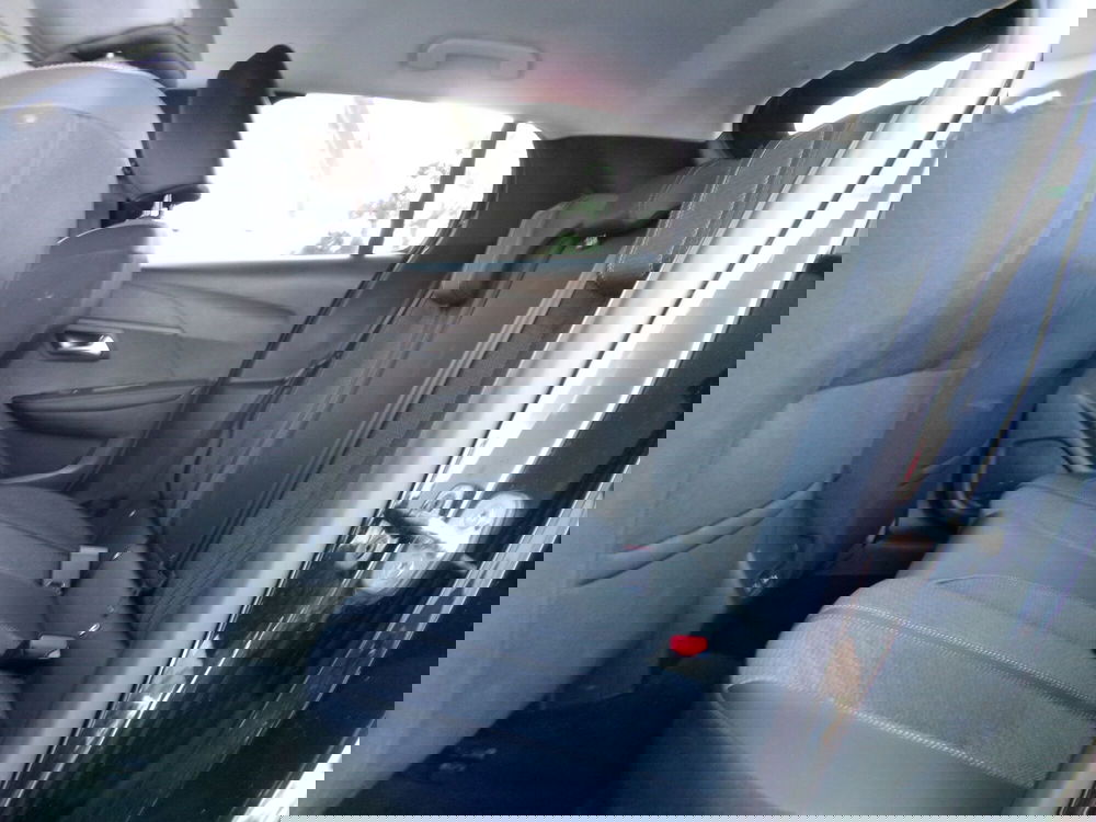 Peugeot 208 usata a Venezia (12)