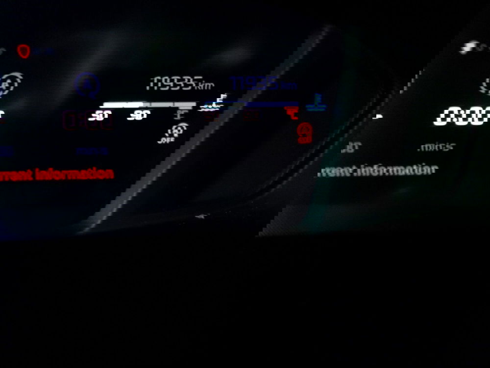 Peugeot 208 usata a Venezia (8)