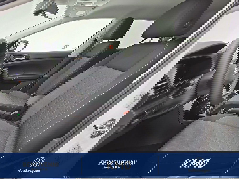 Volkswagen T-Cross nuova a Catanzaro (14)