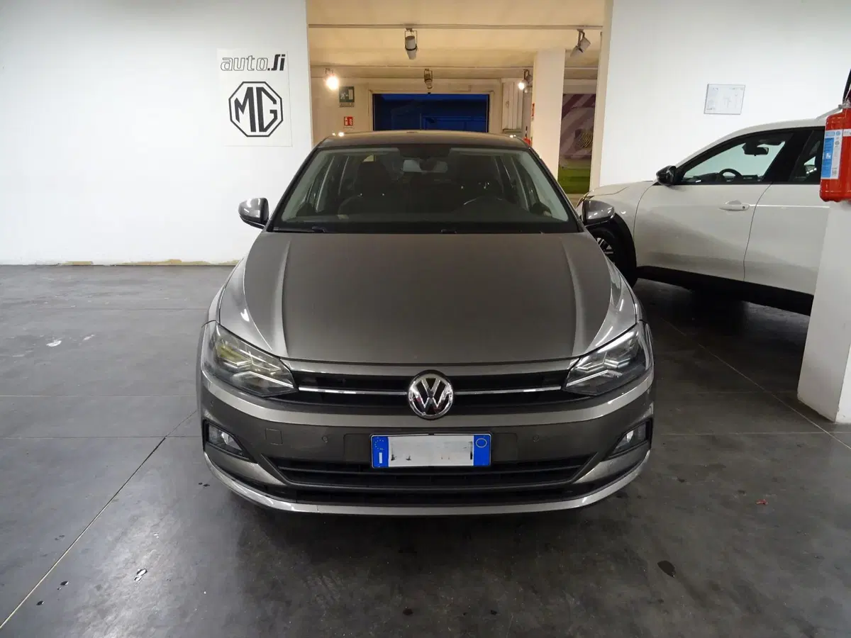Volkswagen Polo usata a Lucca (7)