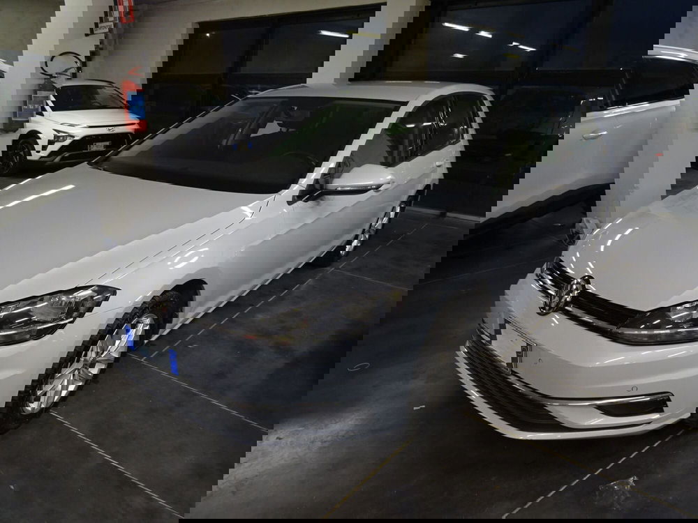 Volkswagen Golf usata a Lucca