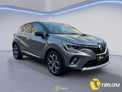 Renault Captur Full Hybrid E-Tech 145 CV Techno Fast Track del 2023 usata a Milano